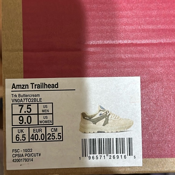 Vans Amazon Trailhead Sneakers Trk Buttercream men’s size 7.5 or women’s size 9 - Picture 10 of 11